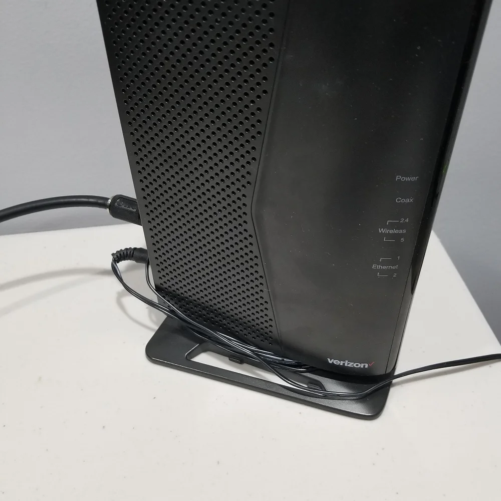 Verizon Fios Router - Picture 1 of 3